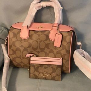 Coach NWTmini Bennet khaki,brown,pink/card ID set